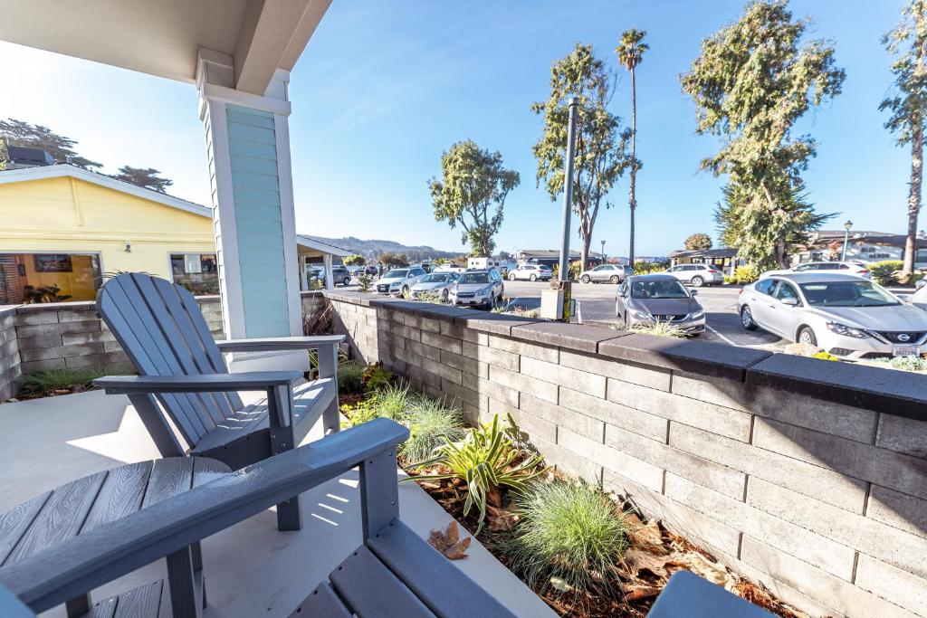 Baywood Inn Bed & Breakfast photo
