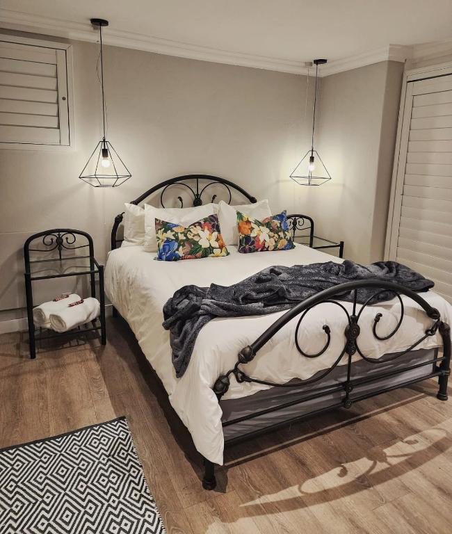 10 on Gillian Self-catering Apartments - NOT AFFECTED BY LOADSHEDDING photo