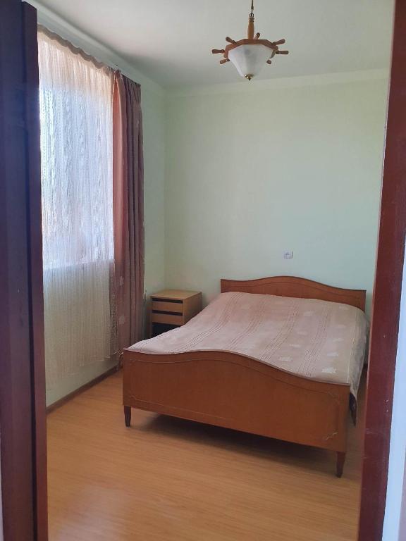 Postel nebo postele na pokoji v ubytování Moreni Guest House