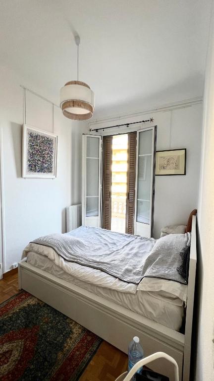 Postel nebo postele na pokoji v ubytování Monaco entire flat with spectacular terrace and sea view