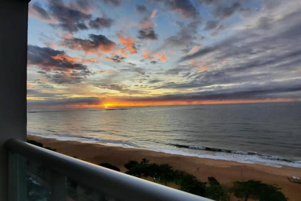 Apartment Flat frente para o mar, Vila Velha, Brazil