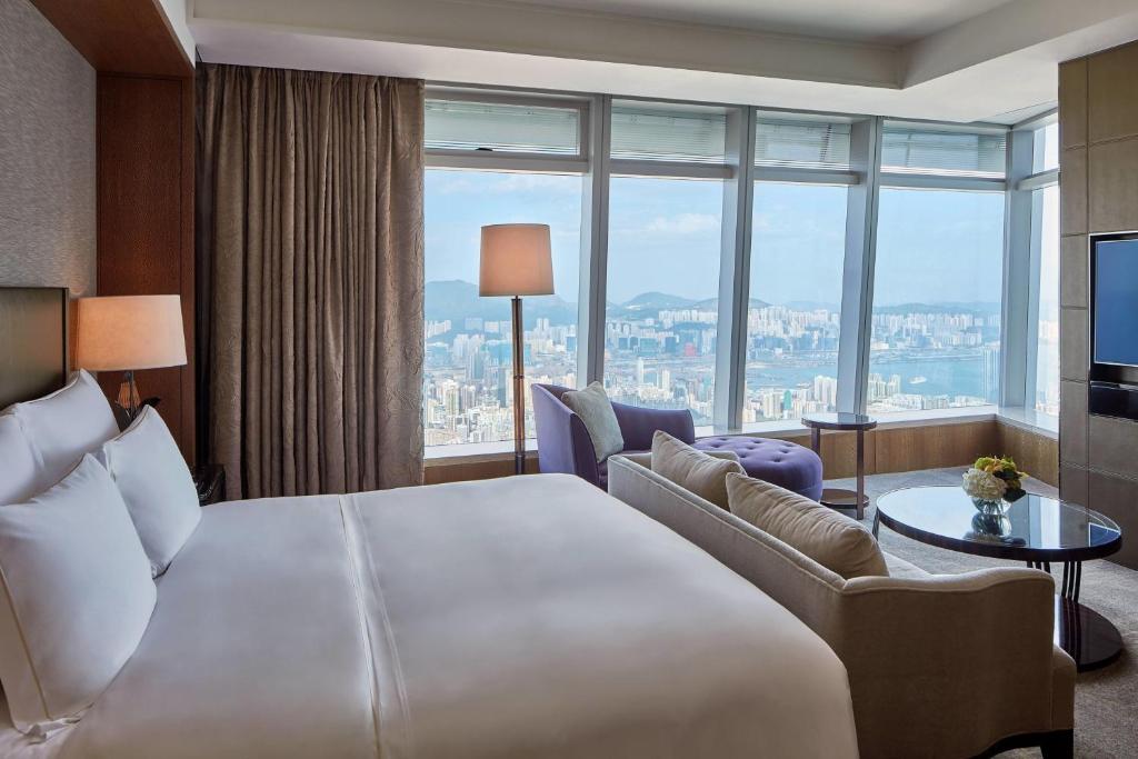 Televisyen dan/atau pusat hiburan di The Ritz-Carlton, Hong Kong