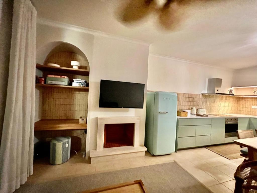 Küche/Küchenzeile in der Unterkunft Villa Alvor piscina praia e golf