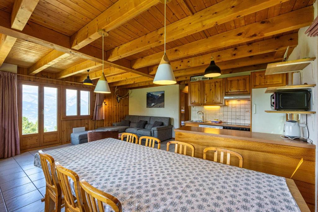 Les 2 Sabots - Resim 13