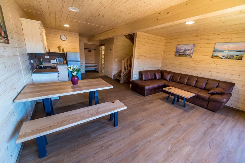 Kuchyň nebo kuchyňský kout v ubytování Apartmaji na kozolcu - Smogavc