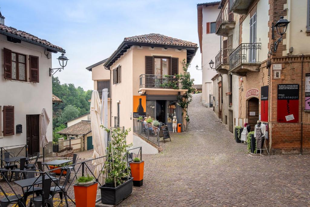 CasaCastello Barolo - Doble Habitación De Lujo Con Vista De Castillo