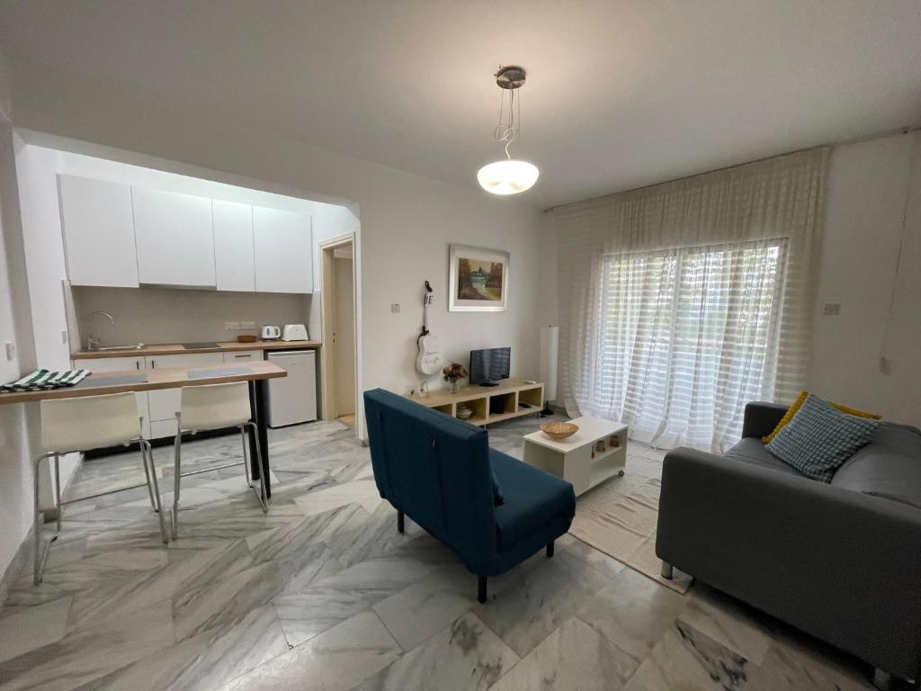 Kuchyň nebo kuchyňský kout v ubytování Nicosia Downtown Cozy