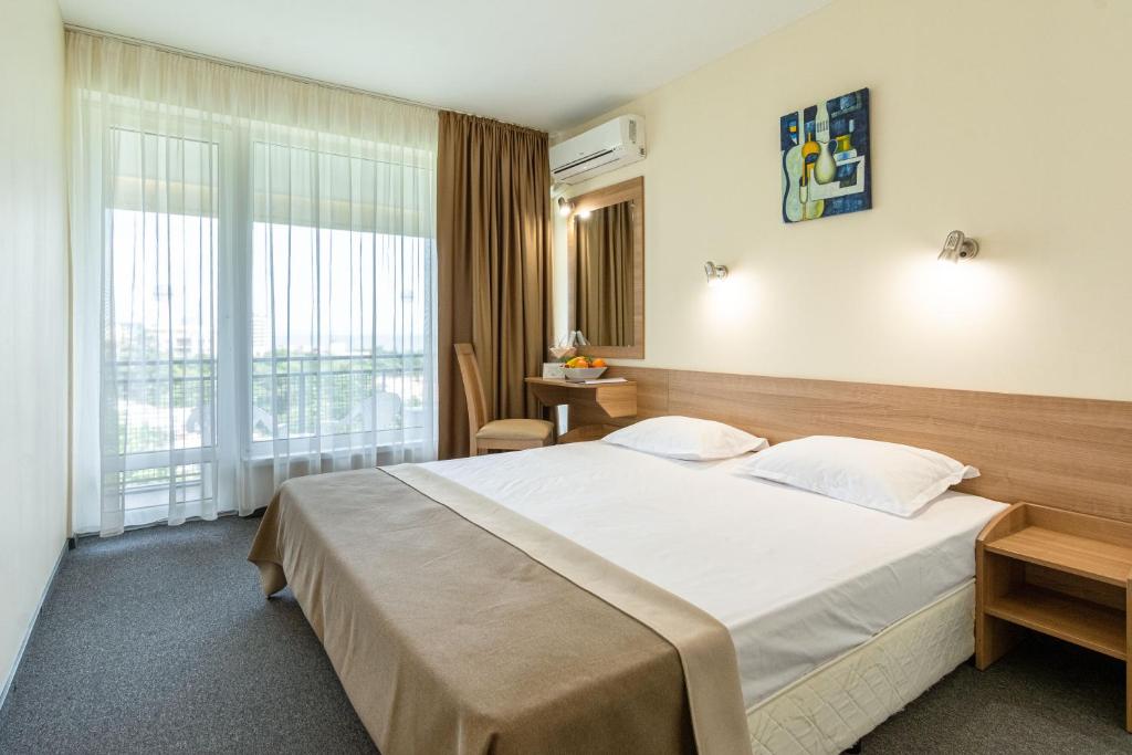 Quadruple Room with Sea View