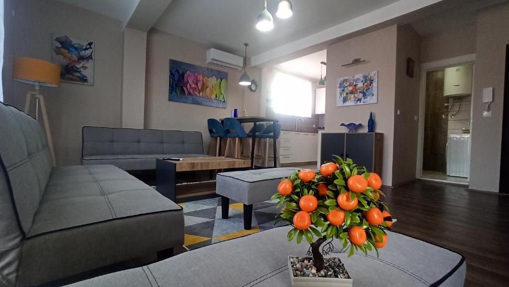 Khu vực ghế ngồi tại Luna Apartment