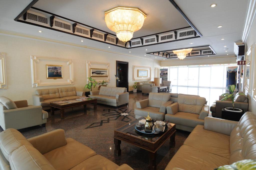 Posezení v ubytování Falaj Daris Hotel