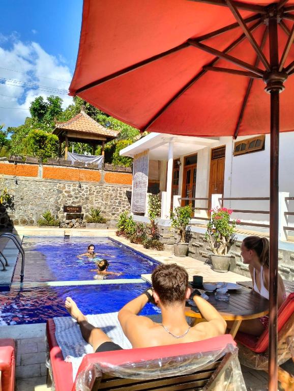 Bazén v ubytování Kaia Lovina Guest House Junior Suite nebo v jeho okolí