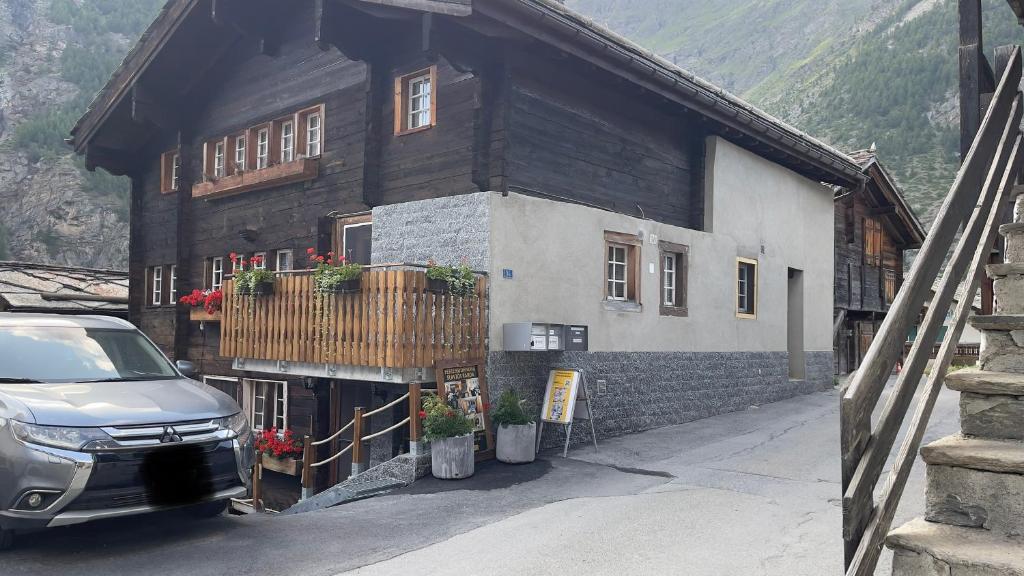 Ferienwohnung Slavica Dorfstrasse 94 Randa - Housity