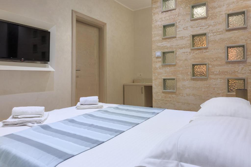 Hotel Maksim - Deluxe Apartment