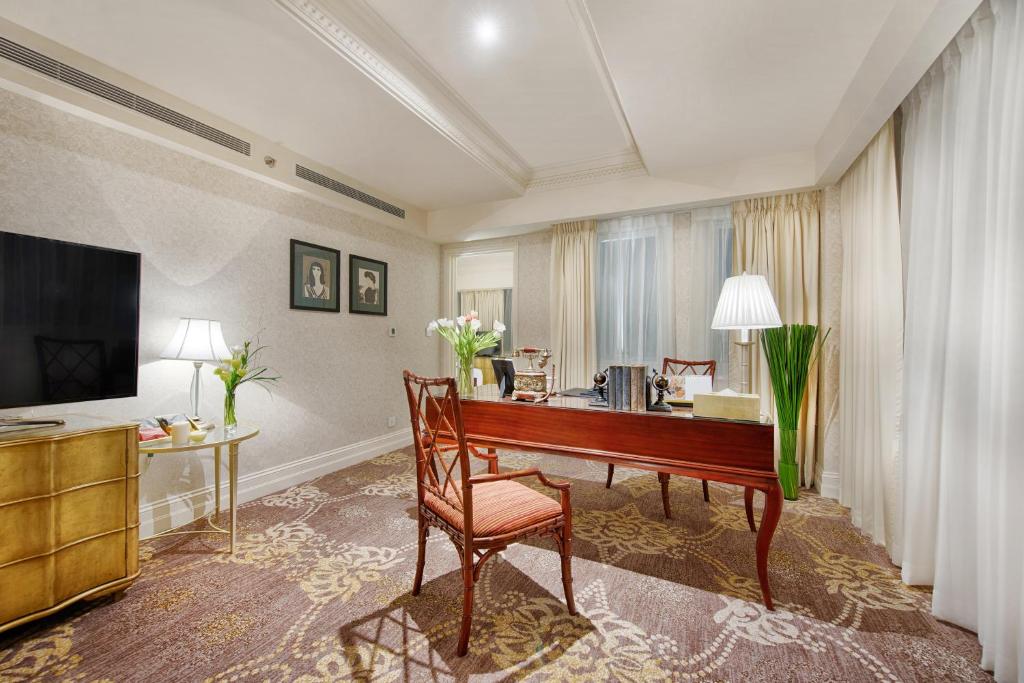 Junior Suite - Gallery 1 Giường cỡ King