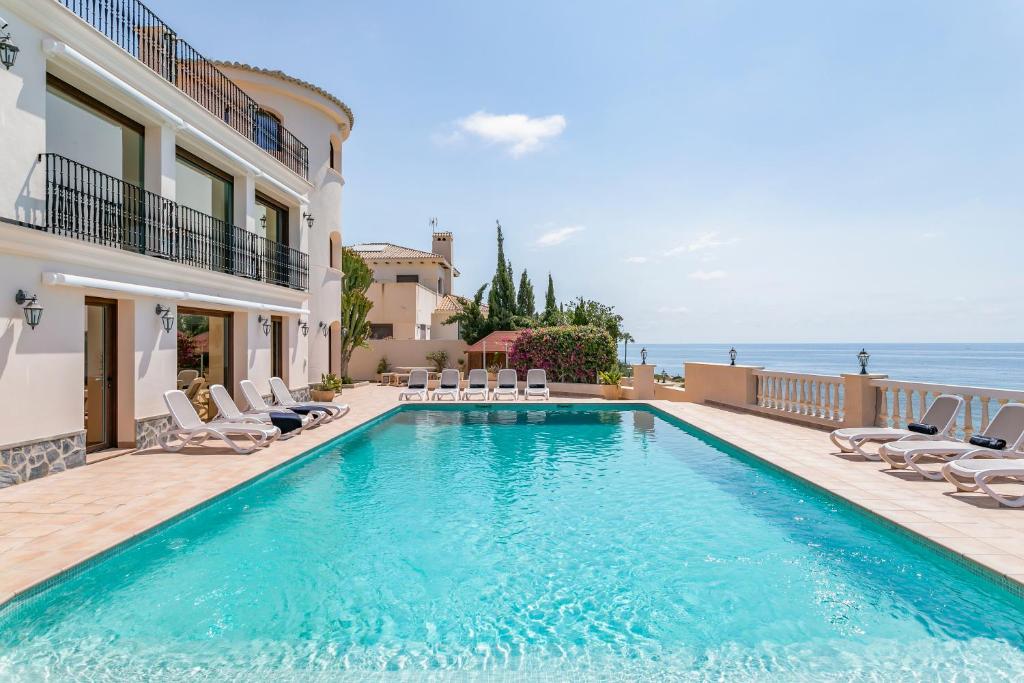 Villa Thorodin breathtaking 14P villa 1st line sea, El ...