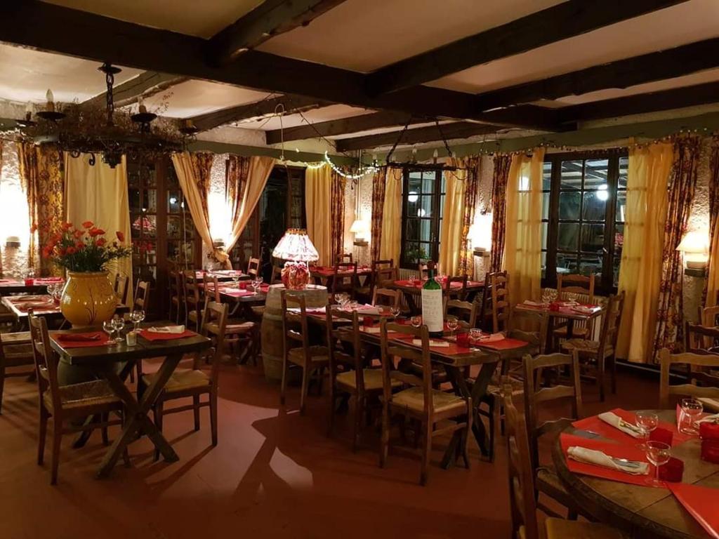 Restaurace v ubytování Domaine du Bérange