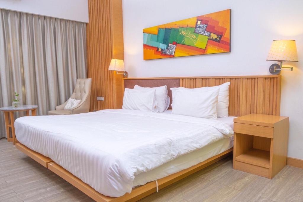 Mamaison Hotel - Superior Double Or Twin Room