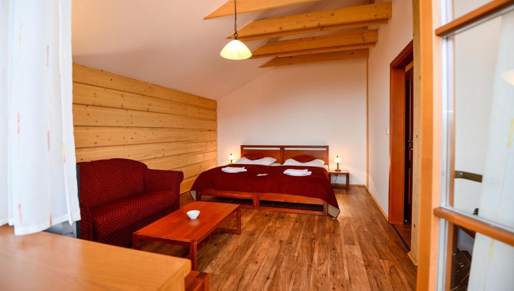 Postel nebo postele na pokoji v ubytování Green Inn Hotel