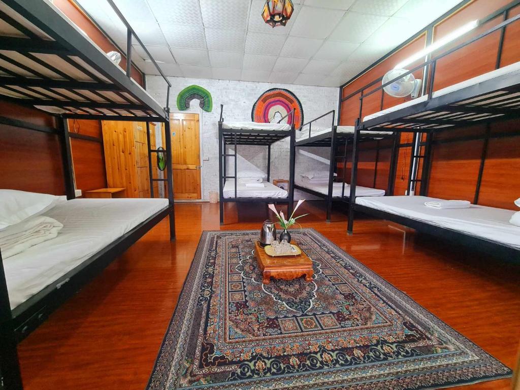 Bac Ha Boutique Homestay - Bed In 8-Bed Mixed Dormitory Room