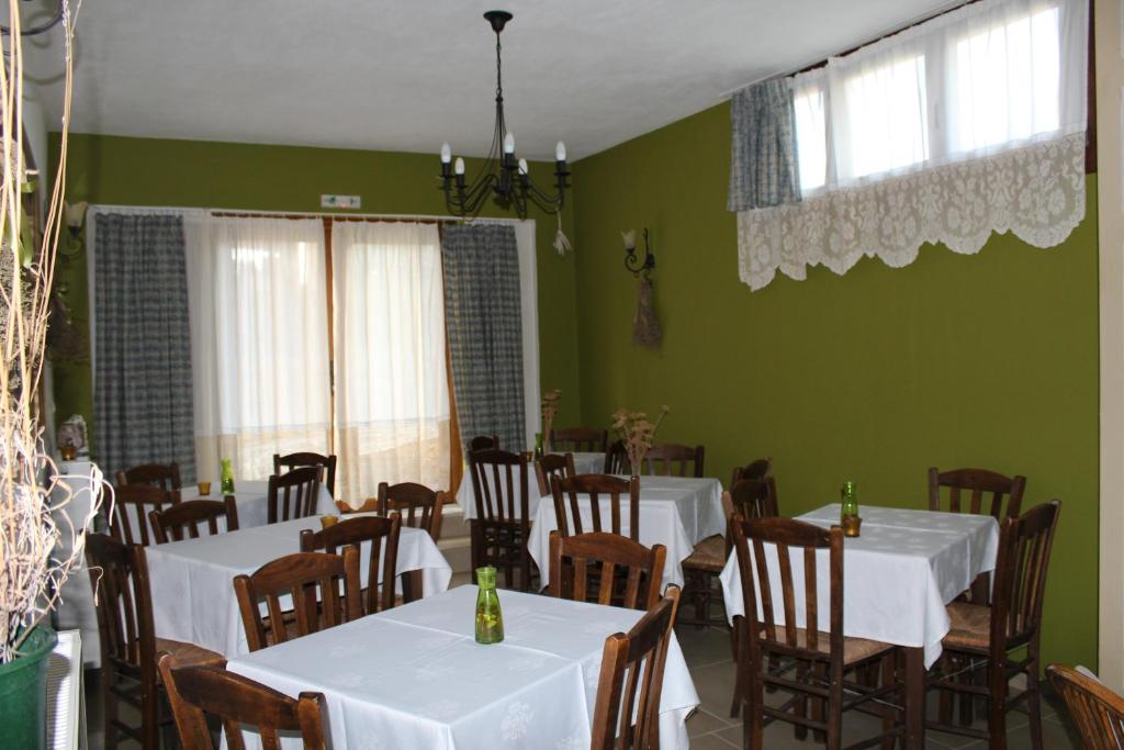 Posezení v ubytování Archodiko Toliadi Boutique Apartments and Suites