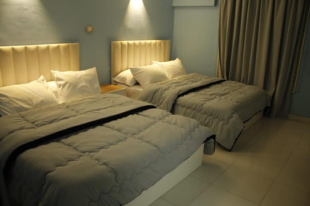 Легло или легла в стая в METROPOLITANO