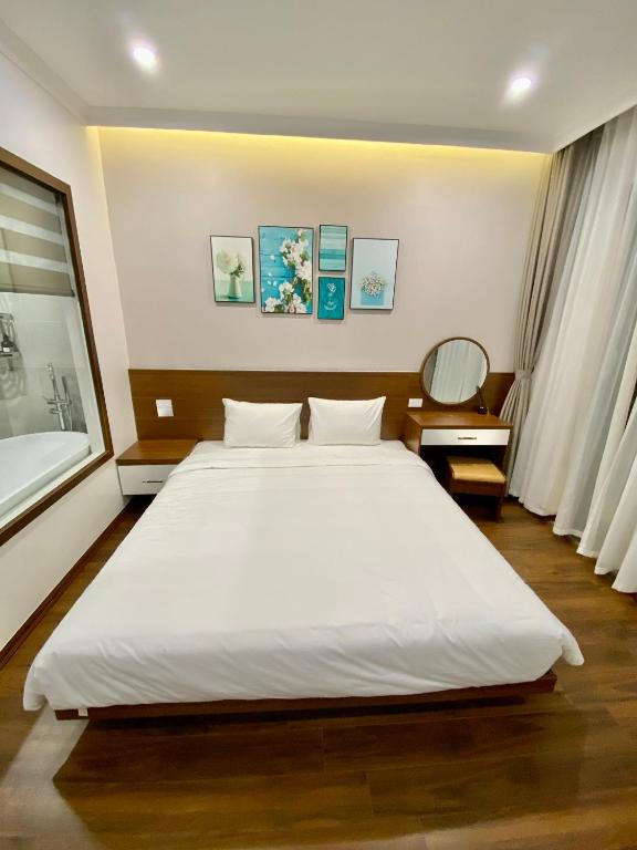 MOONLIGHT HOTEL - 15