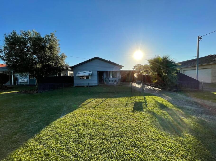 Coastal escape, great family getaway, pet friendly, Newcastle (updated
