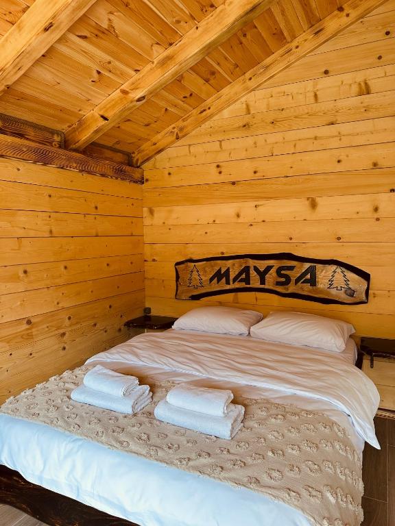 Postel nebo postele na pokoji v ubytování Maysa Suit Bungalov