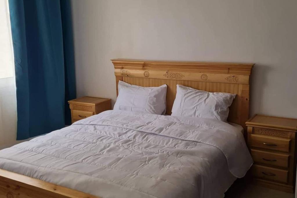 Beau studio avec terrasse proche de la corniche