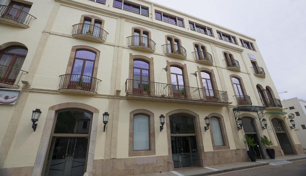 Hotel Spa Porto Cristo, Port de la Selva – Updated 2023 Prices