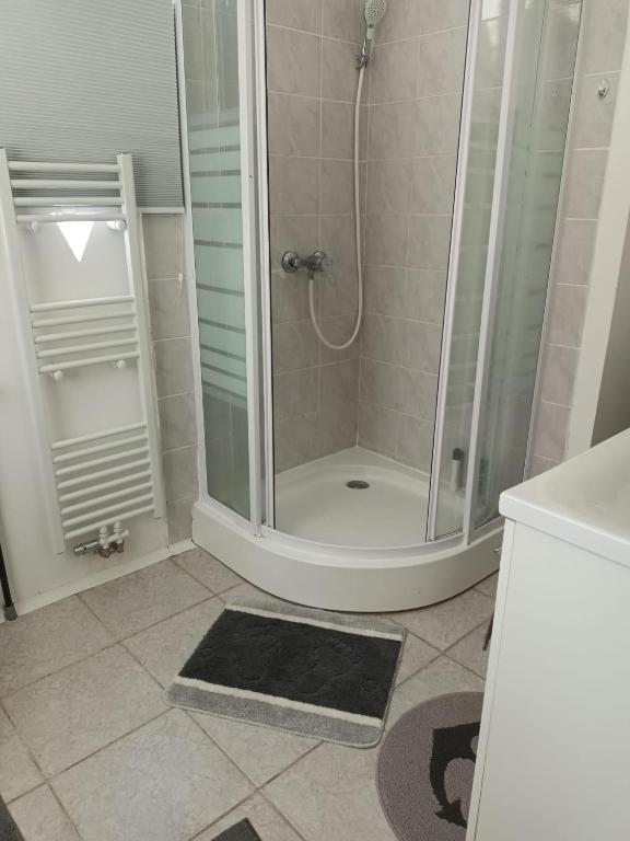 Koupelna v ubytování Privat Zimmer KF