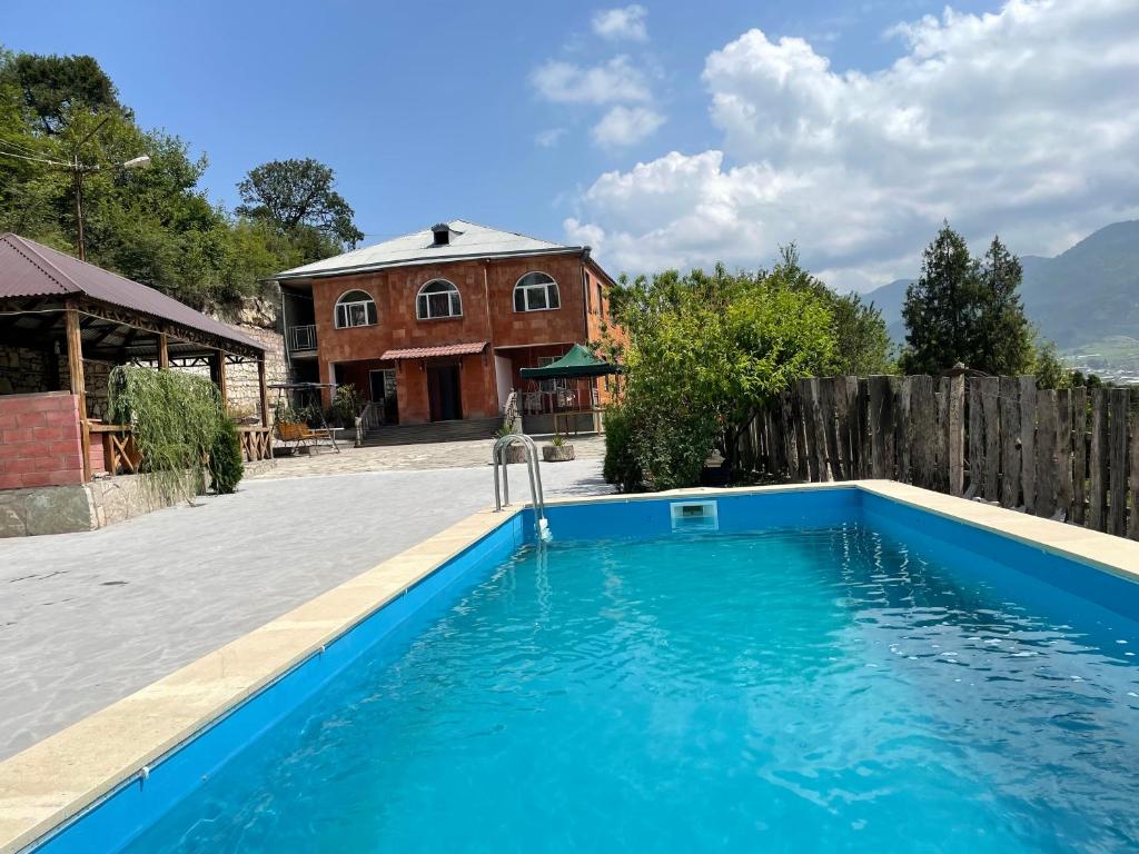 Green Paradise Guest House