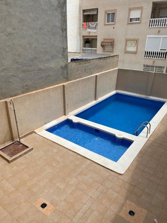Hübsche Duplex Wohnung in Strandnähe mit Pool, Torrevieja ...