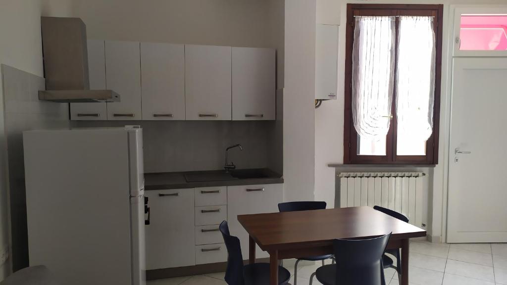 Kuchyň nebo kuchyňský kout v ubytování Accogliente appartamento Fucecchio