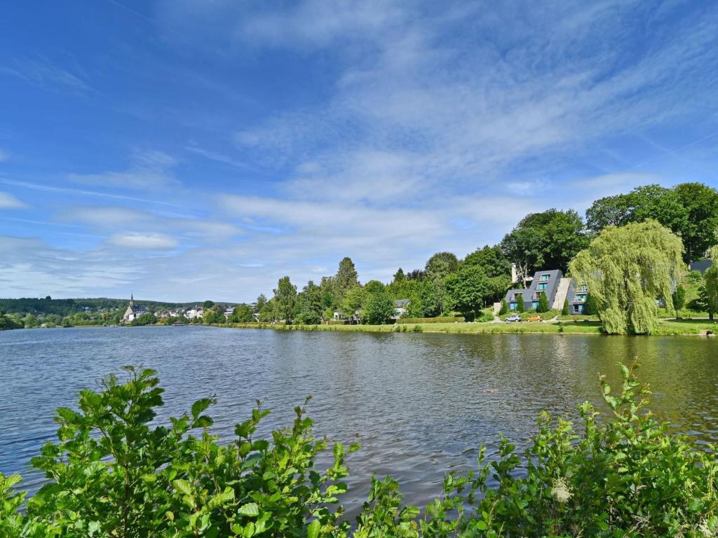 Renovated apartment with sauna, close to Vielsalm - Housity