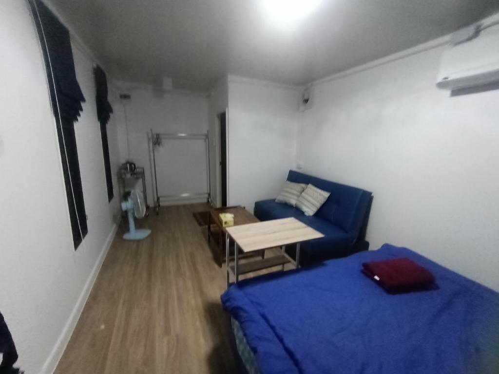 PA House Apartment - 8