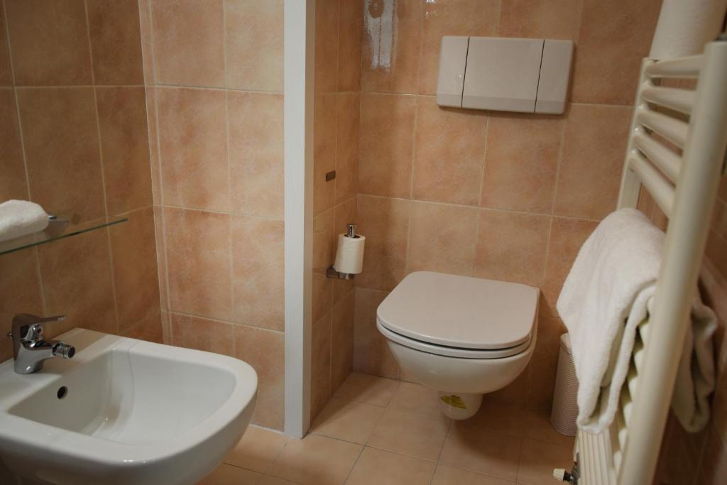 Koupelna v ubytování Hotel Valentino Du Parc