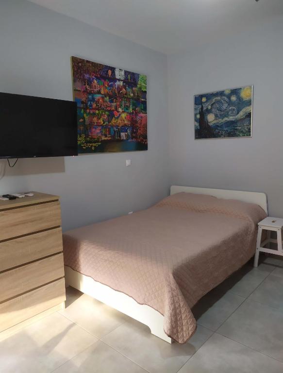 Postel nebo postele na pokoji v ubytování Homeyfeel Stay Sea 1 - Modern studio next to the sea!