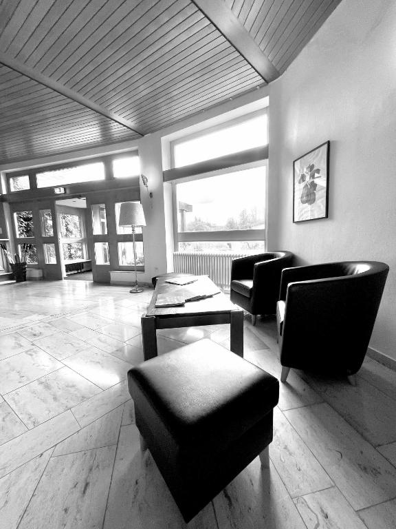 Posezení v ubytování Hotel Sonnenberg Garni