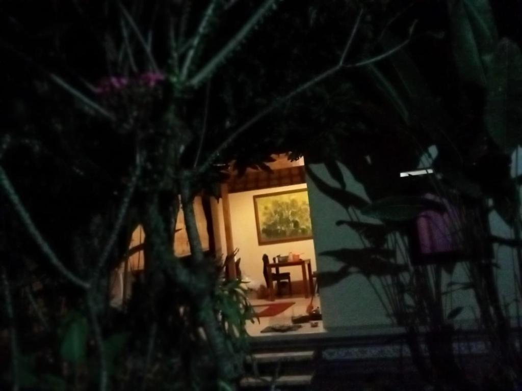 Pondok Teges - Housity