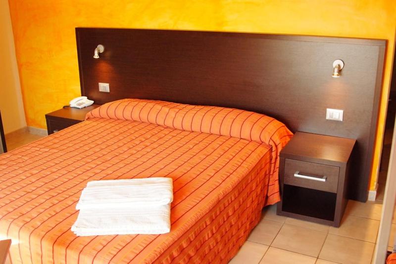 Hotel Club Ravezzo - Habitación Estándar Doble O Twin