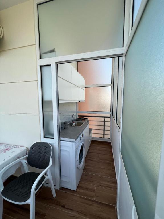 Lulo's Apartment with Sea View - Image 4