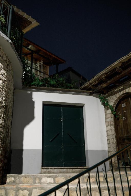 Budova, kde se vila nachází
