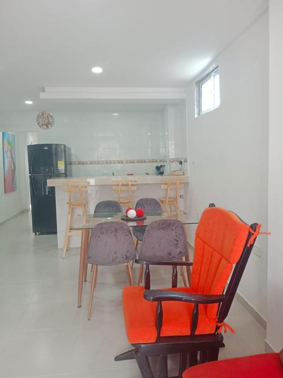 Kuchyň nebo kuchyňský kout v ubytování Apartamento turistico Mariangel