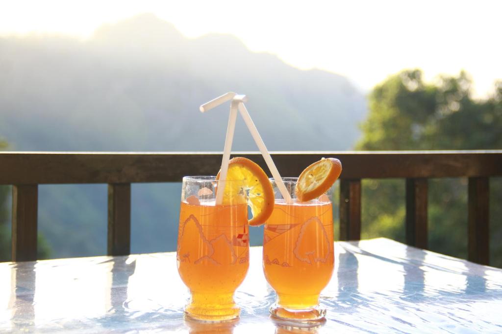 Nespecifikovaný výhled na hory nebo výhled na hory při pohledu z bed and breakfast
