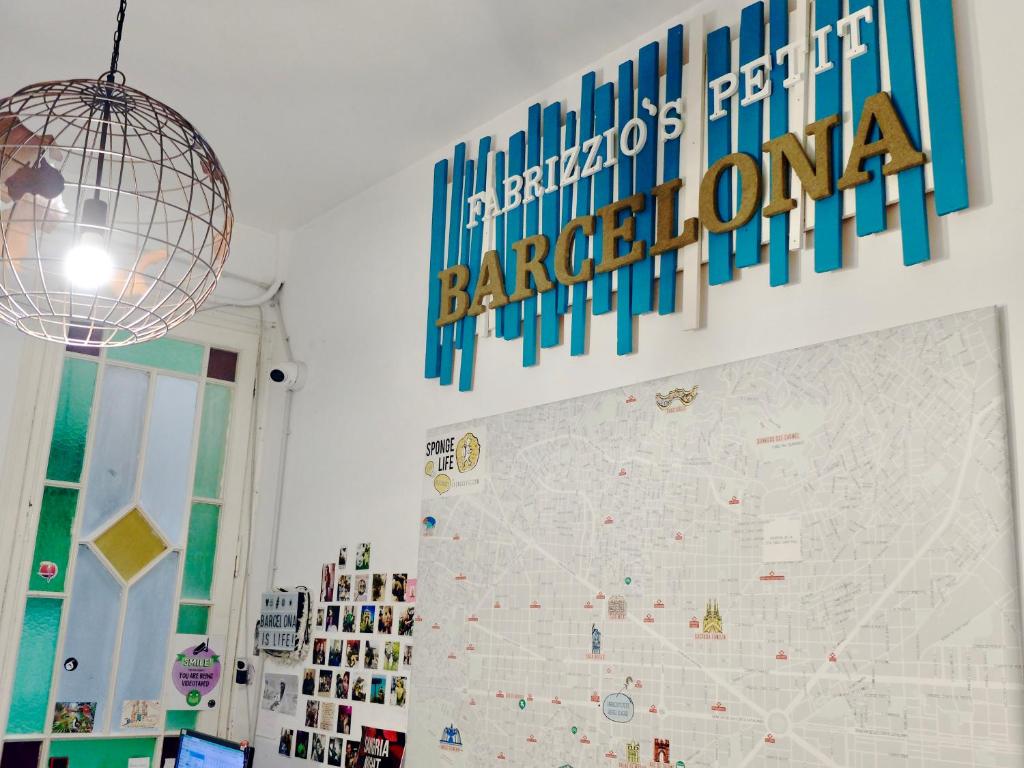 Foto da galeria de Fabrizzio's Petit em Barcelona