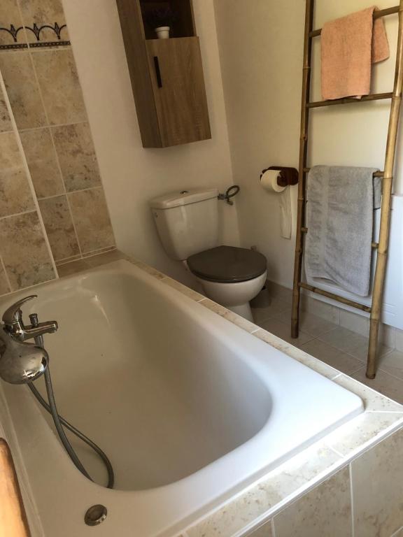 Gîte Les Acacias – photo 38