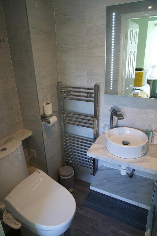 The Cottage - Room Only photo