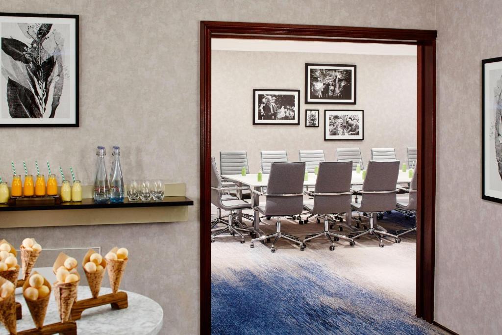 London Marriott Hotel Marble Arch - Resim 31