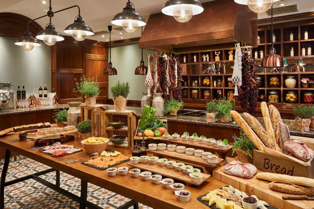 London Marriott Hotel Marble Arch - Resim 18